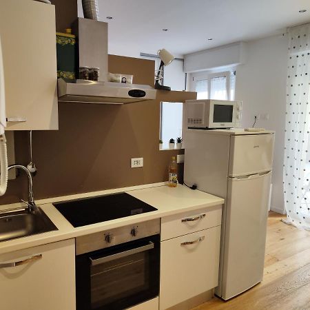 Ak Holidays Apartments 81 볼로냐 외부 사진