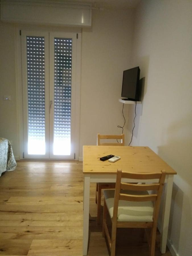 Ak Holidays Apartments 81 볼로냐 외부 사진